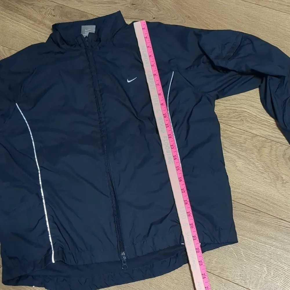 Vintage Nike navy blue Windbreaker kids Jacket  size Medium 8-10